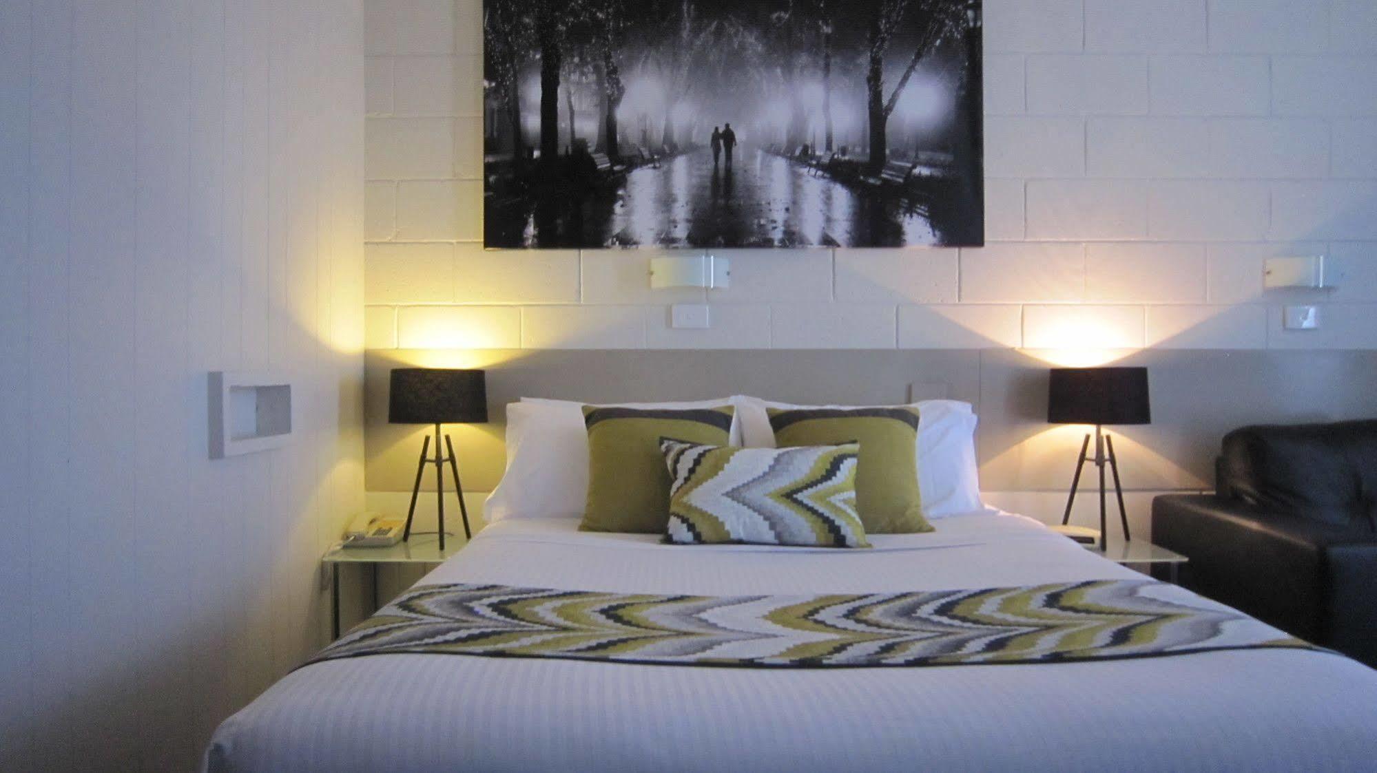 Castle Creek Motor Inn Euroa Esterno foto