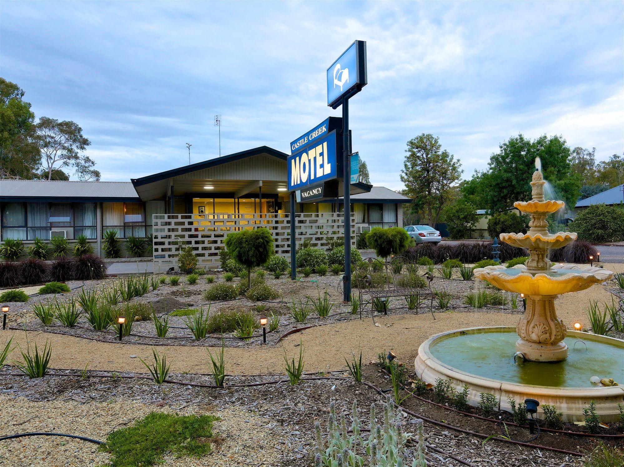 Castle Creek Motor Inn Euroa Esterno foto